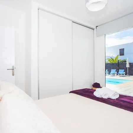 Eslanzarote Eco Tony, Heated Pool, Jacuzzi, Sat Tv, Super Wifi * La Costa