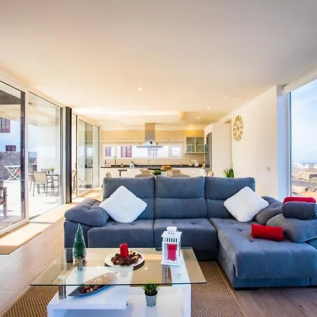 Villa Eslanzarote Eco Tony, Heated Pool, Jacuzzi, Sat Tv, Super Wifi *