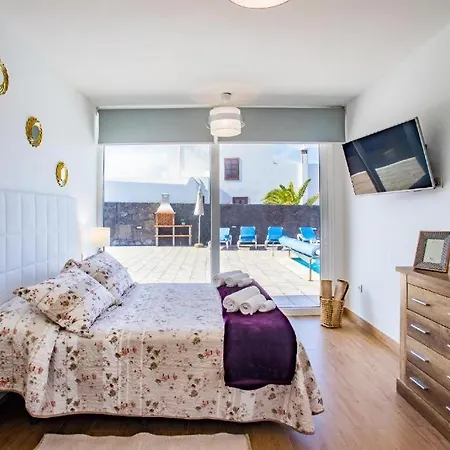 Eslanzarote Eco Tony, Heated Pool, Jacuzzi, Sat Tv, Super Wifi *
