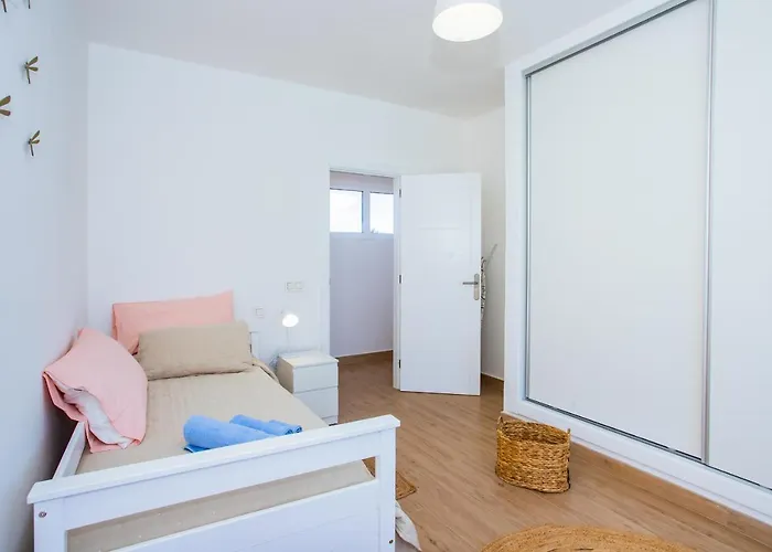 Eslanzarote Eco Tony, Heated Pool, Jacuzzi, Sat Tv, Super Wifi *